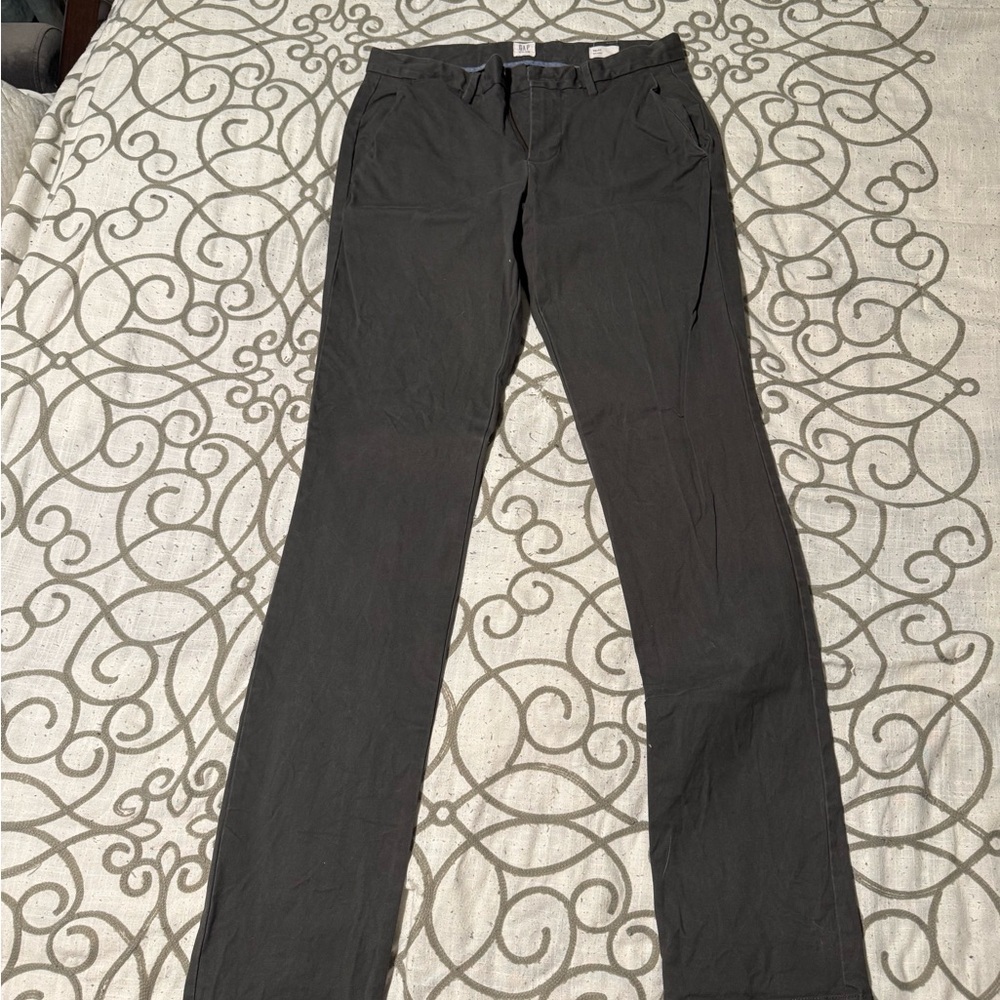 Men's Gray Chino Pants